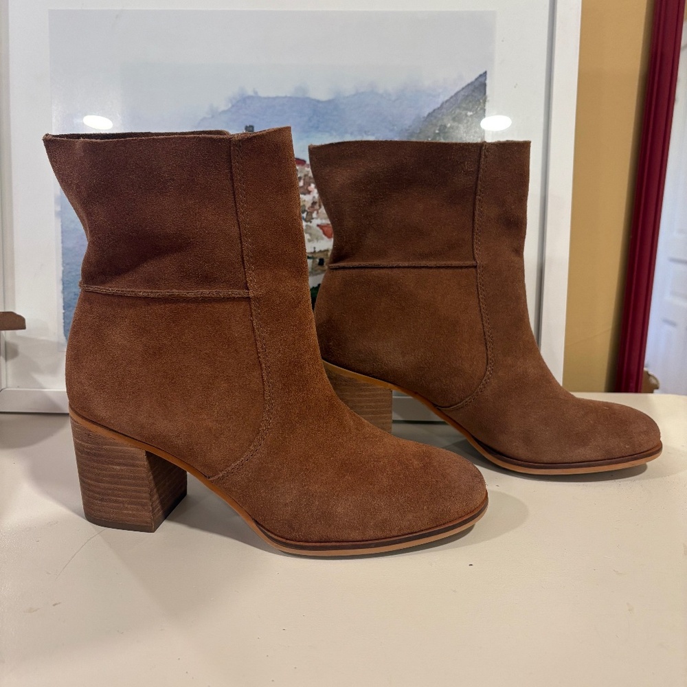 Frye & Co Phoebe Slouch Suede Mid Boot - 8.5M - Cognac Brown